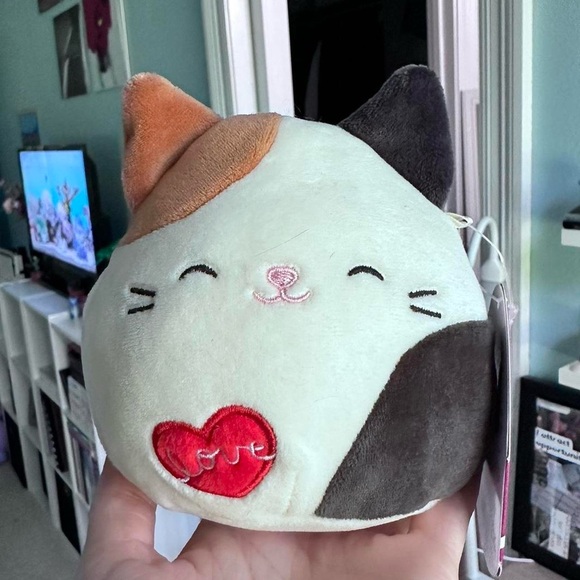 Cam Calico Cat Squishmallow - Picture 1 of 3